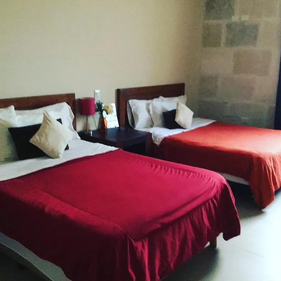 Bed And Breakfast Pecari Cancún 3*,  Mexiko